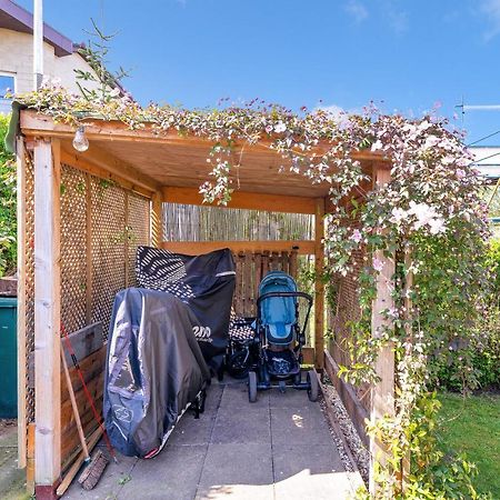 אדינבורו Cozy With Character Cheerful Home With Garden At Leith Links Park מראה חיצוני תמונה