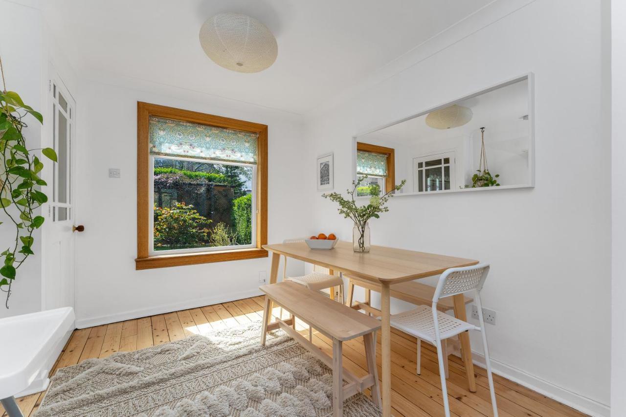 אדינבורו Cozy With Character Cheerful Home With Garden At Leith Links Park מראה חיצוני תמונה